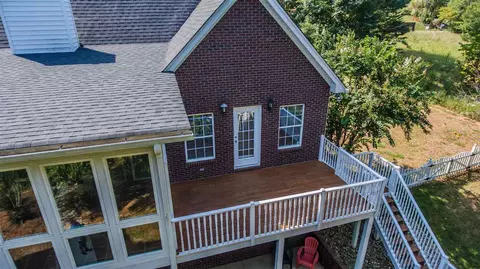 125 Upper Lake Dr, Easley, SC 29640 photo 2