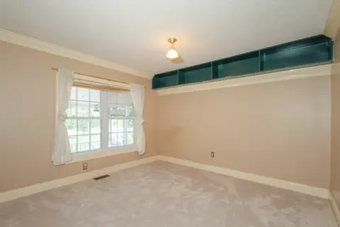 207 Crest Dr, Easley, SC 29640 photo 16