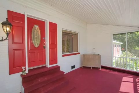207 Crest Dr, Easley, SC 29640 photo 5