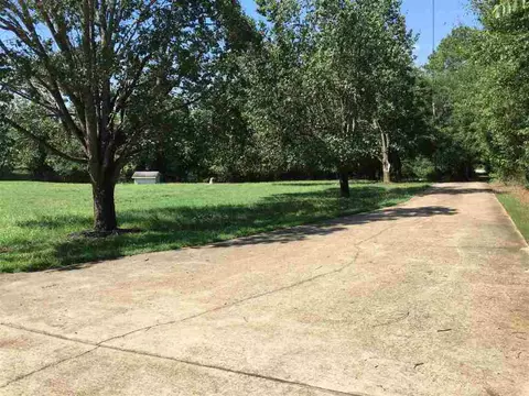 503 Horseshoe, Honea Path, SC 29654 photo 4