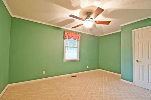 109 Agnes Ct, Easley, SC 29640 photo 12