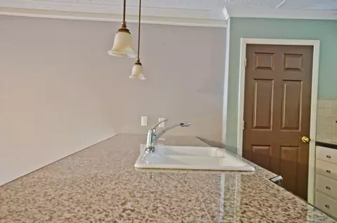 109 Agnes Ct, Easley, SC 29640 photo 6