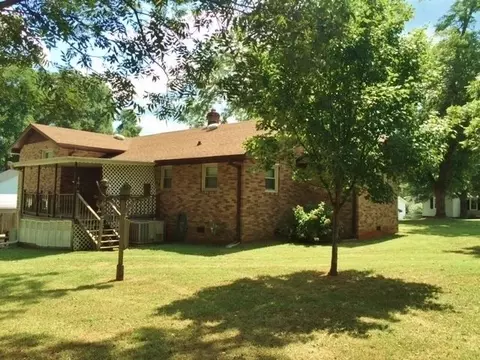 103 Esther Dr, Easley, SC 29642 photo 3