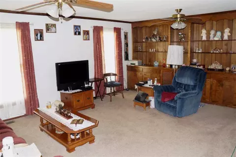 115 Clyde Arnold Rd, Starr, SC 29684 photo 4