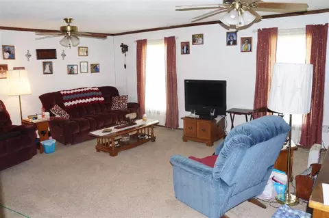 115 Clyde Arnold Rd, Starr, SC 29684 photo 5