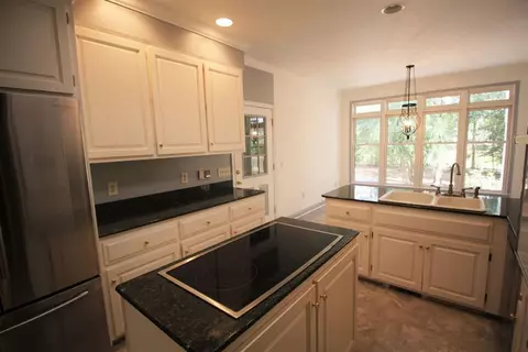 2411 Warriors Path, Anderson, SC 29621 photo 12