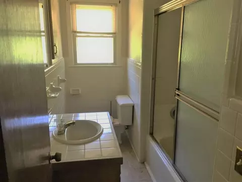 100 Dowling St, Easley, SC 29640 photo 6