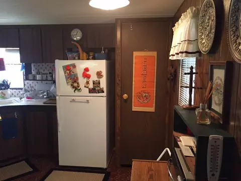 436 Brown Bottom Rd, Central, SC 29630 photo 9