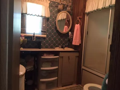 436 Brown Bottom Rd, Central, SC 29630 photo 5