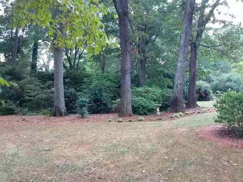 2010 Sheldon Dr, Anderson, SC 29621 photo 7