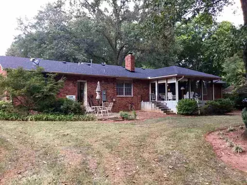2010 Sheldon Dr, Anderson, SC 29621 photo 3