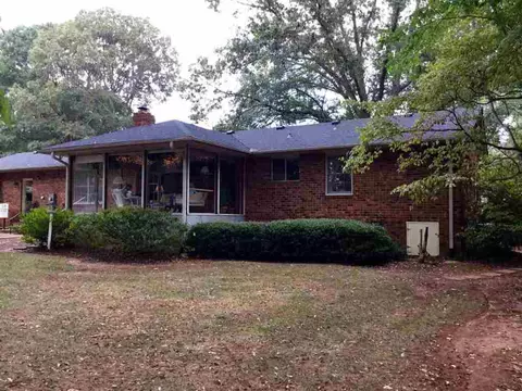 2010 Sheldon Dr, Anderson, SC 29621 photo 5