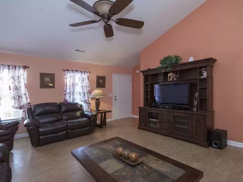 244 Springfield Cir, Easley, SC 29642 photo 3