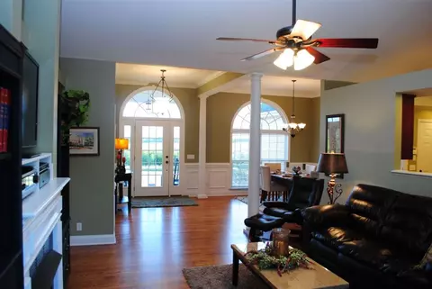 858 Blackman Rd, Pendleton, SC 29670 photo 2