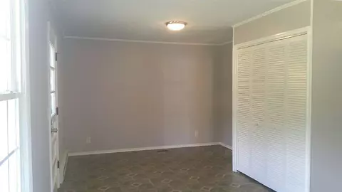 21 Brown St, Williamston, SC 29697 photo 3