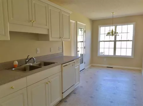 103 Randall Rd, Easley, SC 29642 photo 9