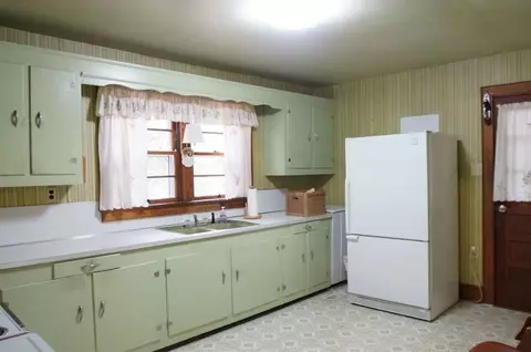 114 Wayside Cir, Seneca, SC 29678 photo 8