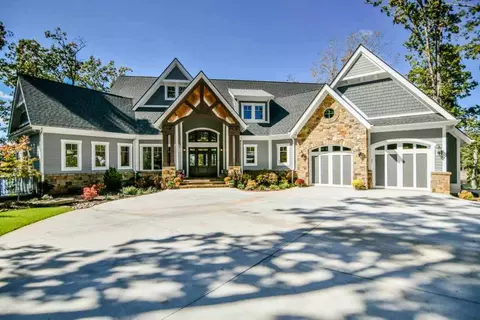 746 Navigators Pointe, Seneca, SC 29672 photo 2