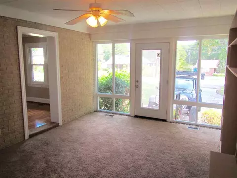 1607 E Calhoun, Anderson, SC 29621 photo 10