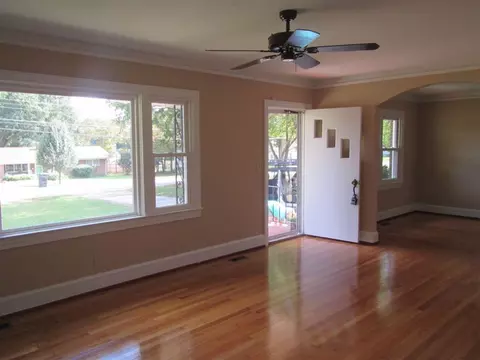 1607 E Calhoun, Anderson, SC 29621 photo 14
