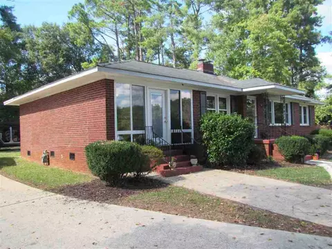 1607 E Calhoun, Anderson, SC 29621 photo 2