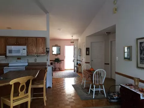 525 Odom, Easley, SC 29642 photo 5