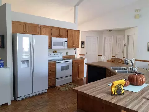 525 Odom, Easley, SC 29642 photo 7