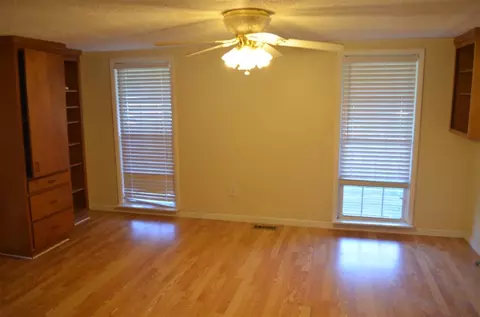 955 Pickett Post Rd, Walhalla, SC 29691 photo 11