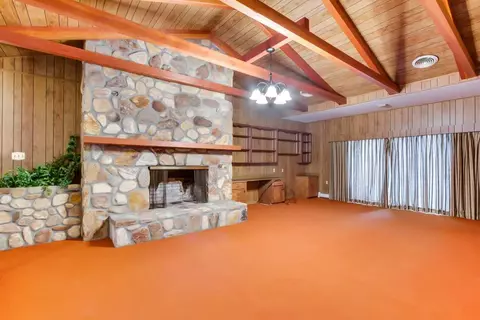 204 E 2nd Ave, Easley, SC 29640 photo 5