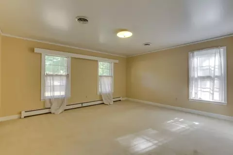 204 E 2nd Ave, Easley, SC 29640 photo 21