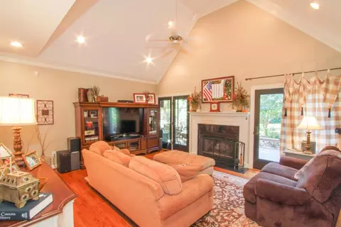 129 Bluestone Ct, Easley, SC 29642 photo 5