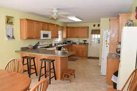 1204 Bolt Dr, Anderson, SC 29621 photo 4