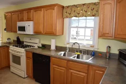 1204 Bolt Dr, Anderson, SC 29621 photo 8