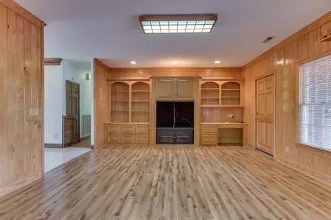 351 Thomas Mill Rd, Easley, SC 29640 photo 9