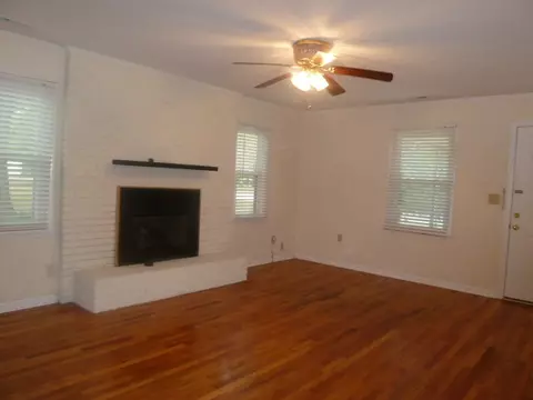 100 Summit St, Seneca, SC 29678 photo 6