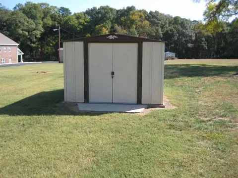 355 S Broad St, Pendleton, SC 29670 photo 30