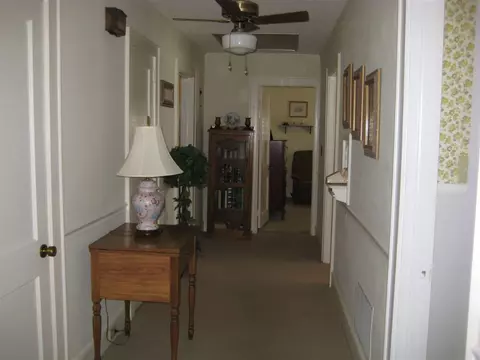 355 S Broad St, Pendleton, SC 29670 photo 22
