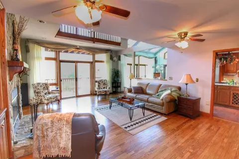 2875 Table Rock Rd, Pickens, SC 29671 photo 2