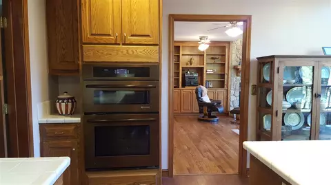 2875 Table Rock Rd, Pickens, SC 29671 photo 17