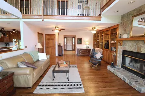 2875 Table Rock Rd, Pickens, SC 29671 photo 4