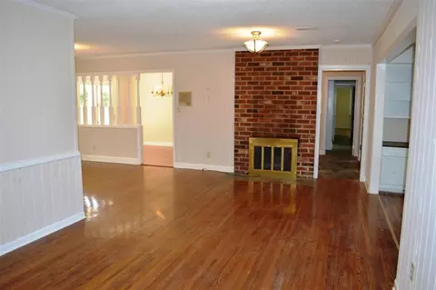 20 Edgewood Dr, Williamston, SC 29697 photo 2