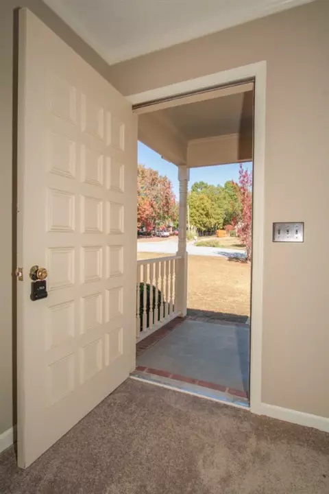 103 Chanticleer Ct, Easley, SC 29642 photo 4