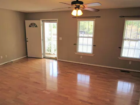 421 Martin Rd, Starr, SC 29684 photo 4