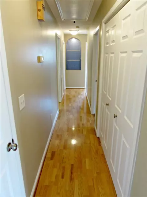421 Martin Rd, Starr, SC 29684 photo 11