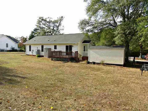 421 Martin Rd, Starr, SC 29684 photo 22