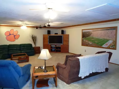120 Kingston Dr, Pelzer, SC 29669 photo 10