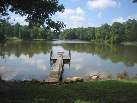 550 Ecliptic Dr, Ware Shoals, SC 29692 photo 5