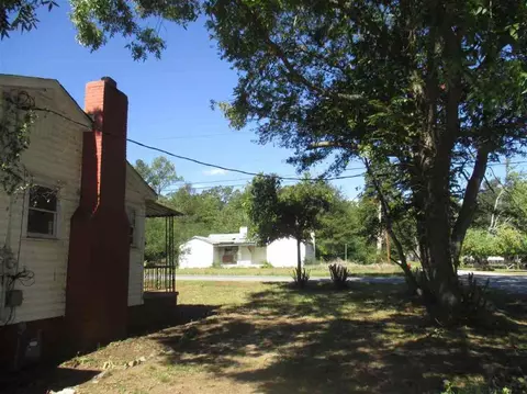 33 Spring St, Pelzer, SC 29669 photo 3