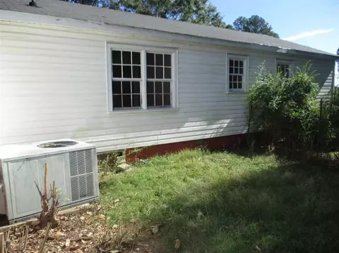 33 Spring St, Pelzer, SC 29669 photo 6