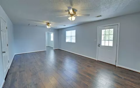 192 Brookhaven Cir, Toccoa, GA 30577 photo 3